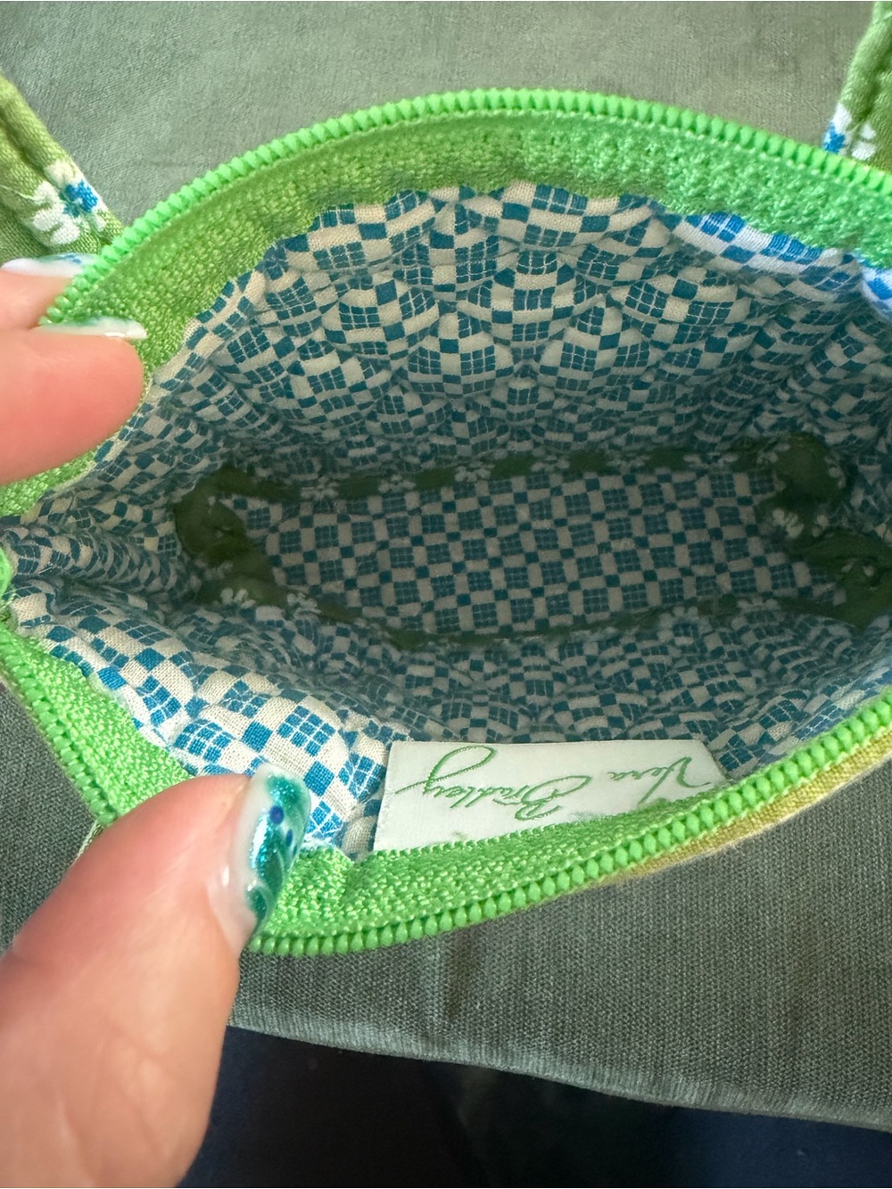 Vera Bradley Green Apple Pouch - Picture 3 of 5